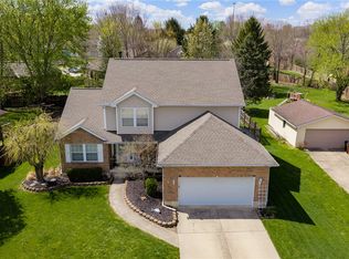 413 Lindell Dr, New Lebanon, OH