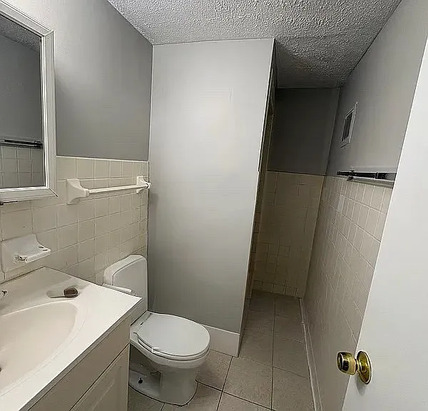 2 bed, 800 sqft, $952 — Photo 3