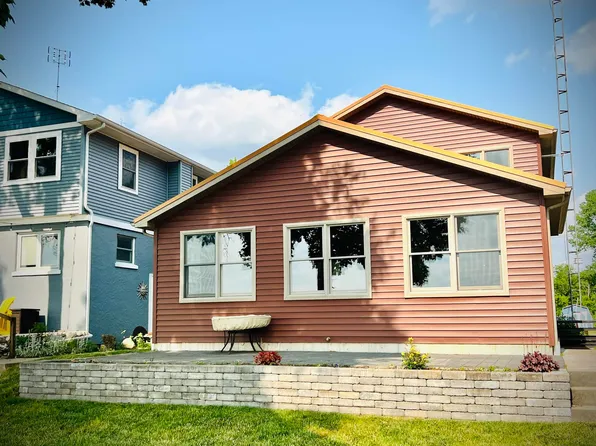 4676 S 930 E, Wolcottville, IN 46795