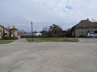 734 Bella Vita St, Port Neches, TX 77651