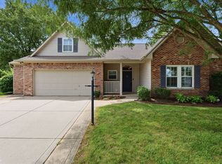8123 Little Circle Rd, Noblesville, IN 46060