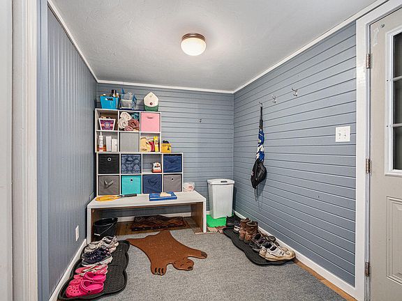 5th image of 55945 Inn D Inn Dr