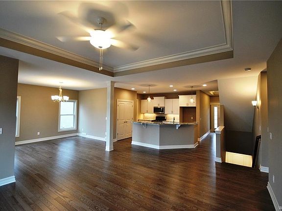 5th image of 9061 Bancroft Dr