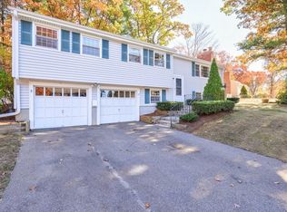 9 Laurel Dr, Hudson, MA 01749