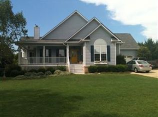 22 Red Apple Trl, Taylorsville, GA 30178