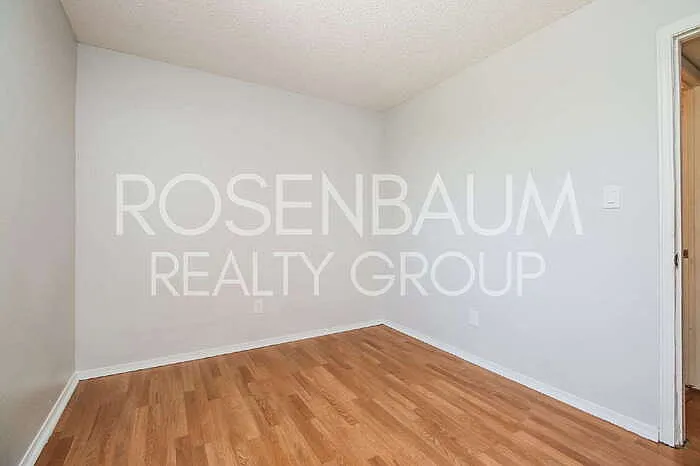 1050 W University Dr #201 — Photo 15