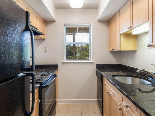 Lincoln Heights | 175 Centre St, Quincy, MA