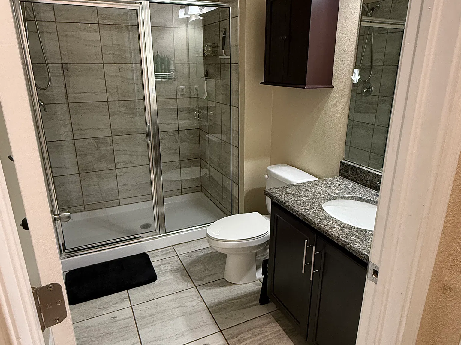 4 bed, 2850 sqft, $5,000 — Photo 4