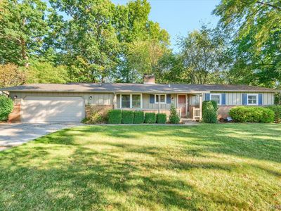 2441 Pollock Rd, Grand Blanc, MI, 48439