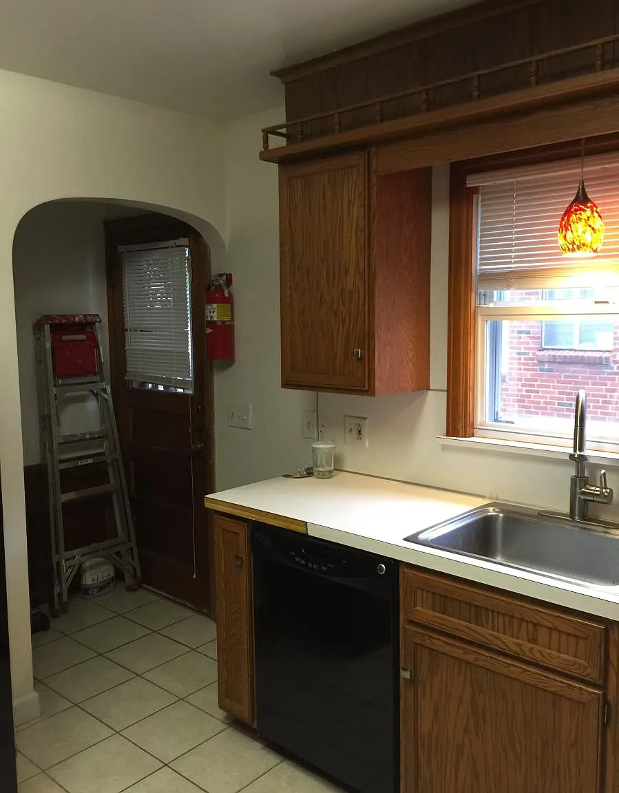 3 bed, 1400 sqft, $1,800 — Photo 3