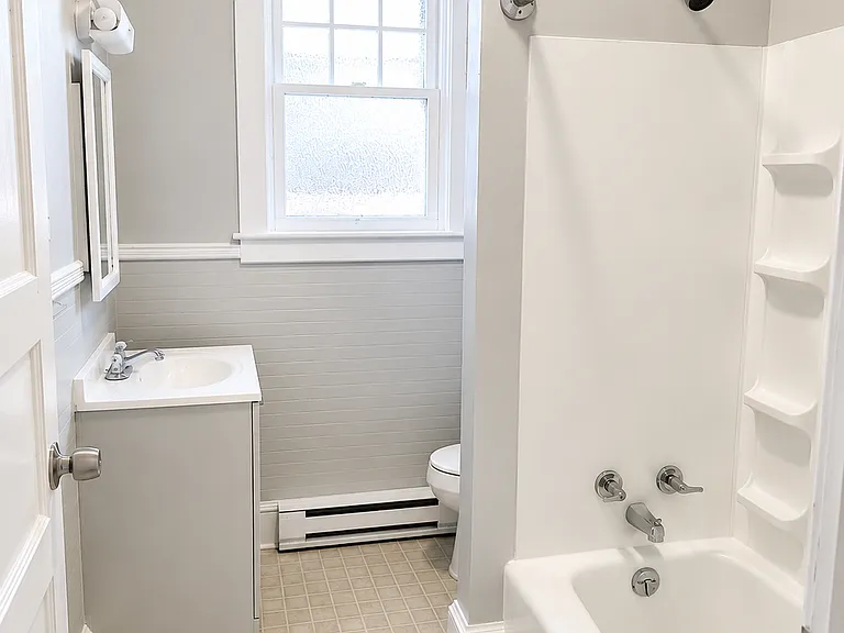 1133 Hamilton Blvd #2 — Photo 4