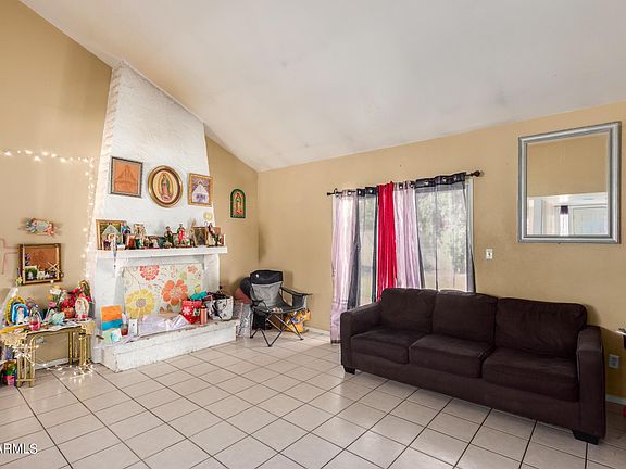 3rd image of 3036 W Desert Cove Ave