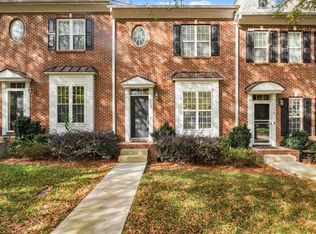 118 W Savannah Ridge Rd, Holly Springs, NC 27540