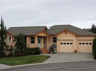 2020 Lindsay Loop, Mount Vernon, WA 98274