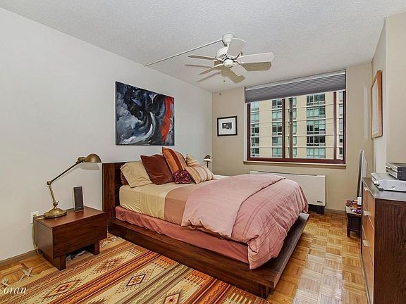 3rd image of 474 48th Ave APT 33E