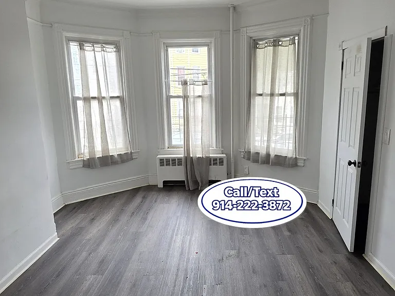 107 Oliver Ave #1L — Photo 2