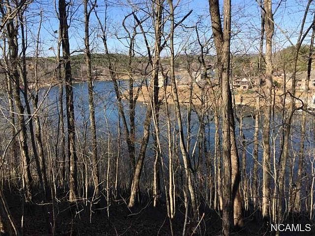 1st image of 14 Crystal Cove Dr