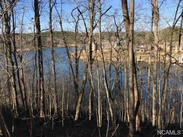 14 Crystal Cove Dr, Cullman, AL 35057