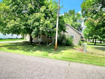 2237 Lincoln Manor Dr, Flint, MI, 48507