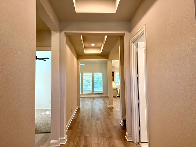 3060 Farmhouse Dr — Photo 2