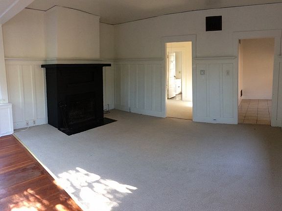 4th image of 431 De La Vina St