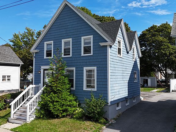 2nd image of 122 Bowler St