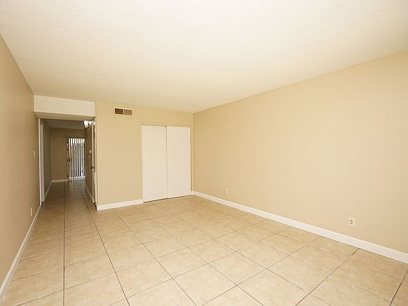 5th image of 210 Pelham Rd Unit 1-107A