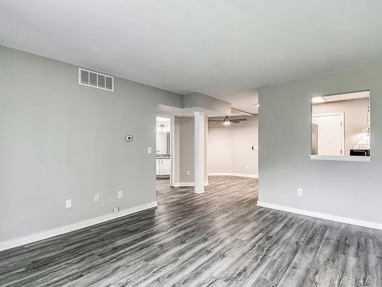Village Green Apartment Homes — Photo 71