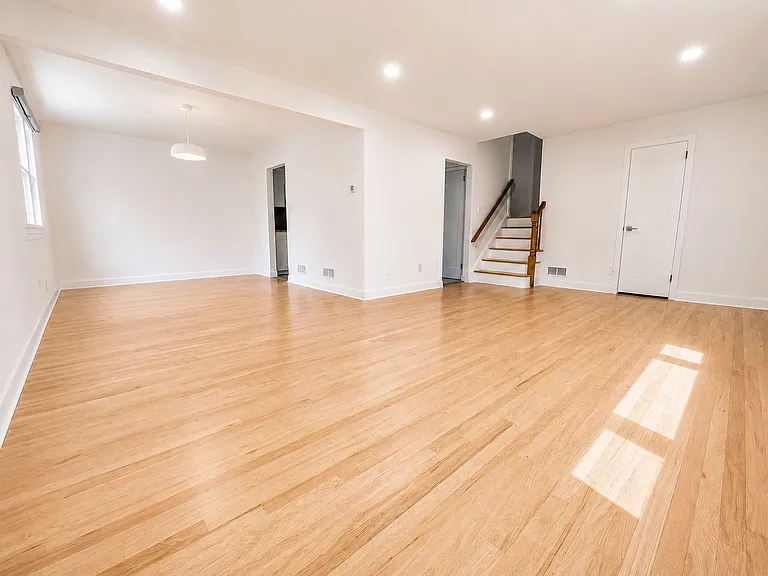 6 Rose Ct — Photo 5