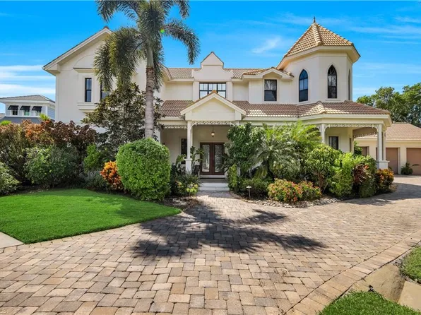 (undisclosed Address), Naples, FL 34103