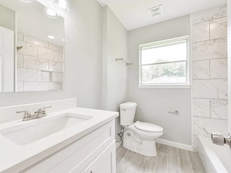 9631 Bundy Ln — Photo 12