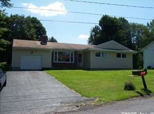 3851 Pratt Dr #ES, Oneida, NY 13421