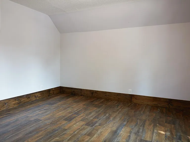 1412 Monroe St NE — Photo 1