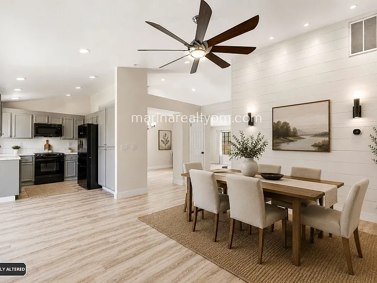 208 Buttercup Cir — Photo 10