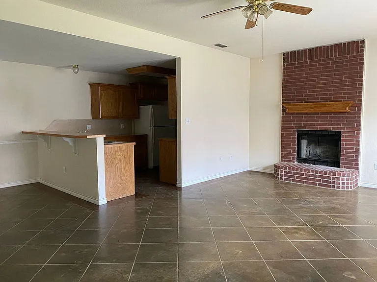 2451 Patriot Commons Rd — Photo 2