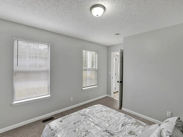 6105 County Road 11 #E-1 — Photo 2
