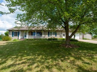 6861 Old Pipestone Rd, Eau Claire, MI 49111