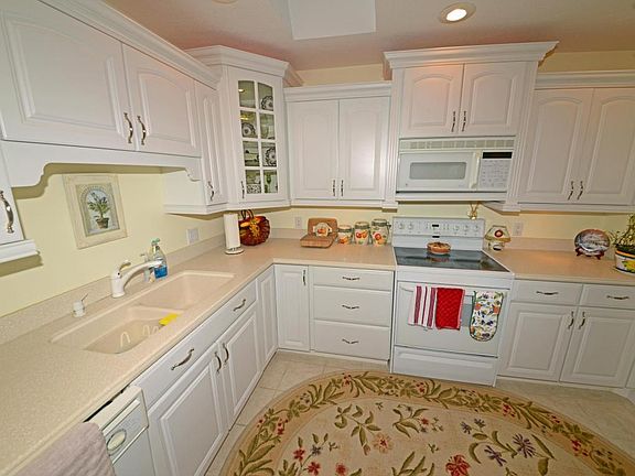 4th image of 200 Pomeroy Dr