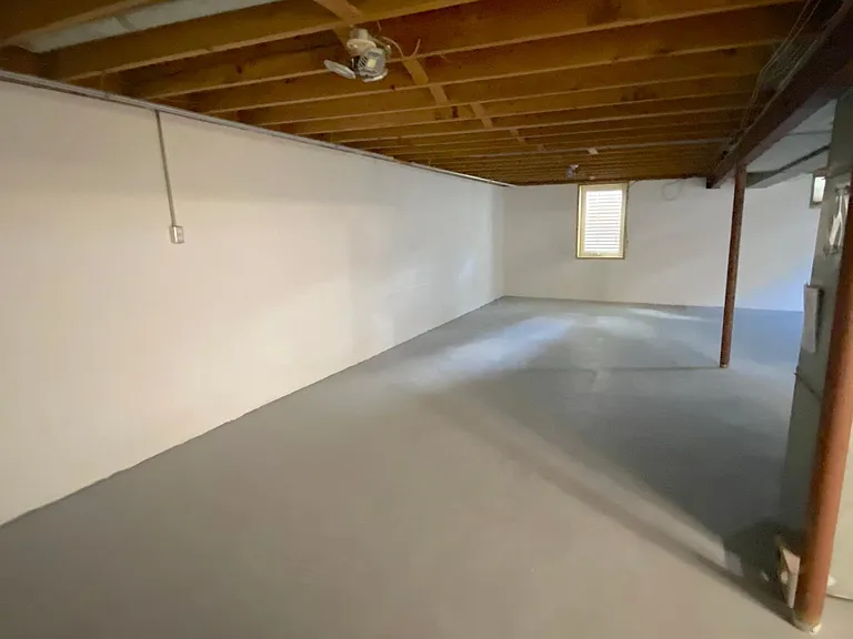 3942 Pace Blvd — Photo 12