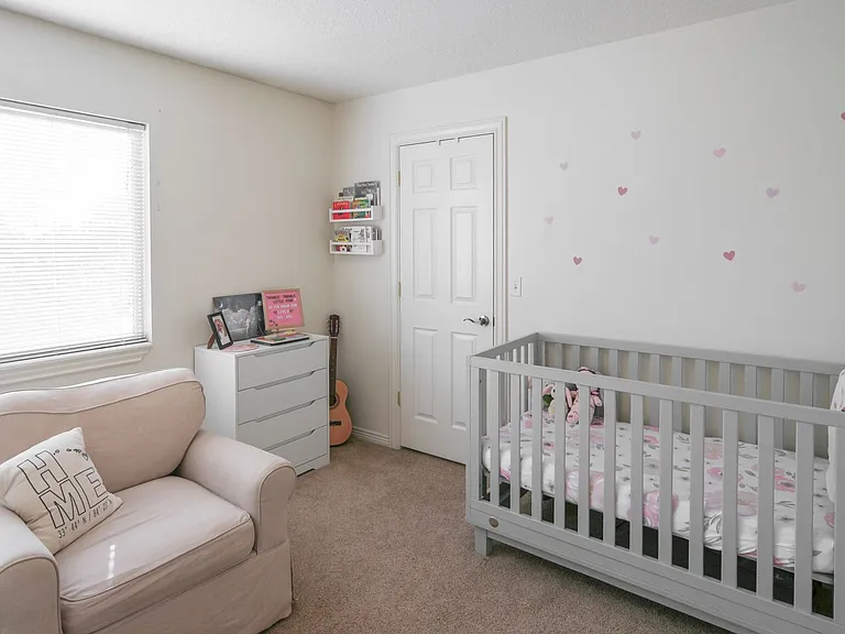 369 N Main St #4 — Photo 22