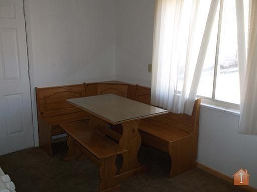 5th image of 2628 E 23rd St