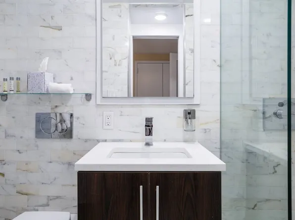 230 Central Park South image 17 of 17