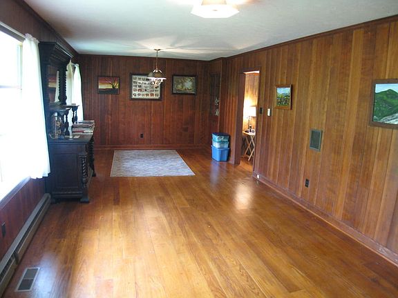 5th image of 9020 Cowpasture River Hwy