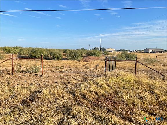 3rd image of 2584 Leissner School Rd