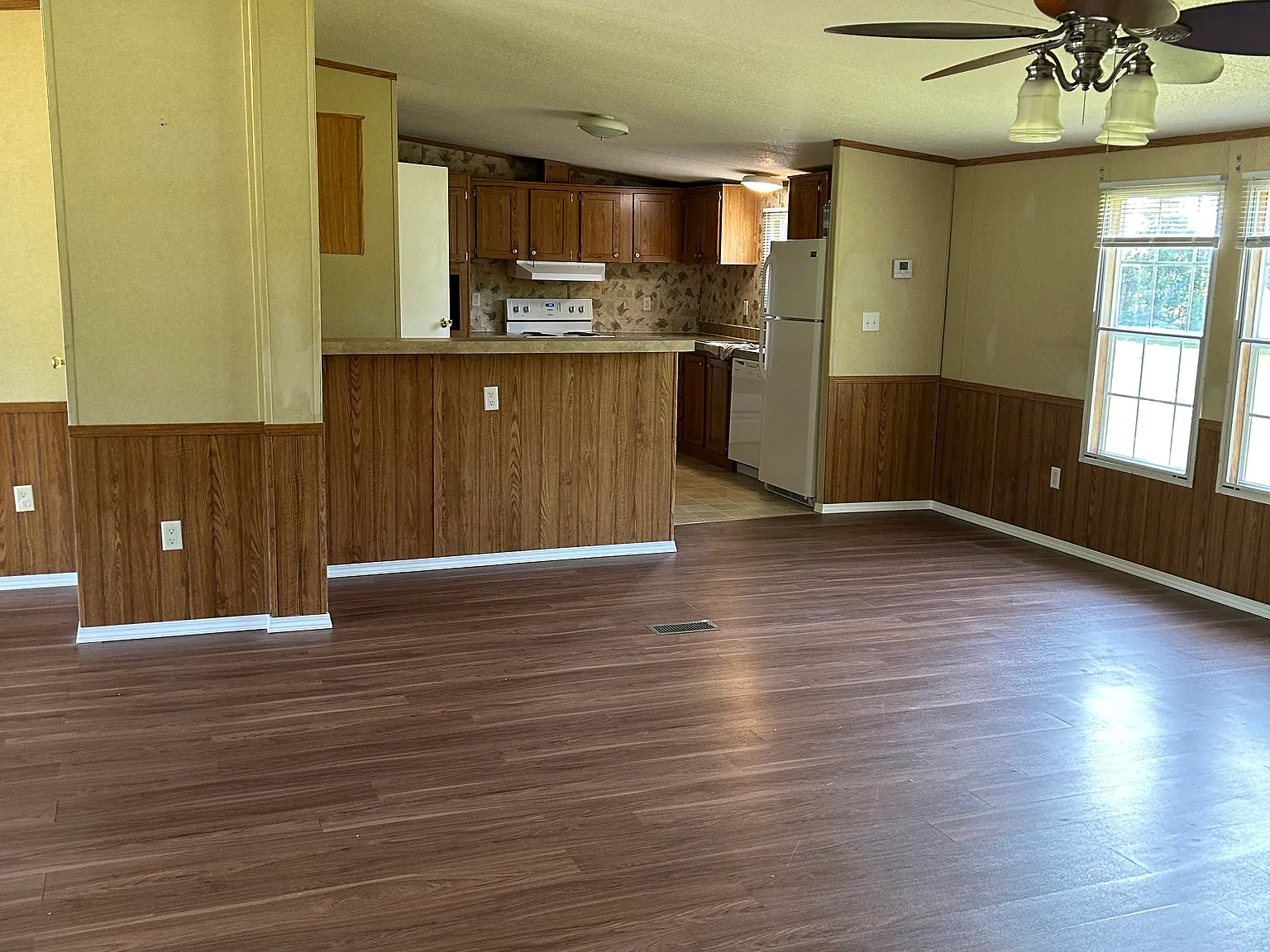 14109 Seaman Rd — Photo 3