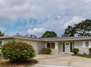 450 Creek Lane Dr, Englewood, FL 34223