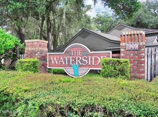 1909 University Blvd S APT 803, Jacksonville, FL 32216