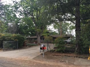 444 Green Oaks Dr, Paradise, CA 95969