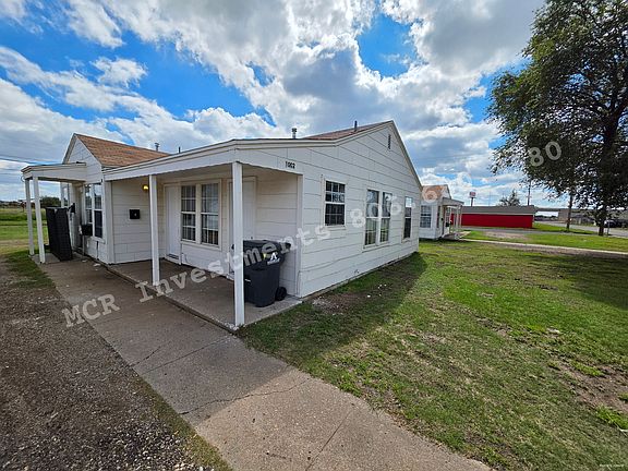 3rd image of 1002 N Lake St #A