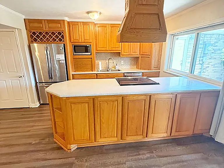 4808 Graham Ct — Photo 2